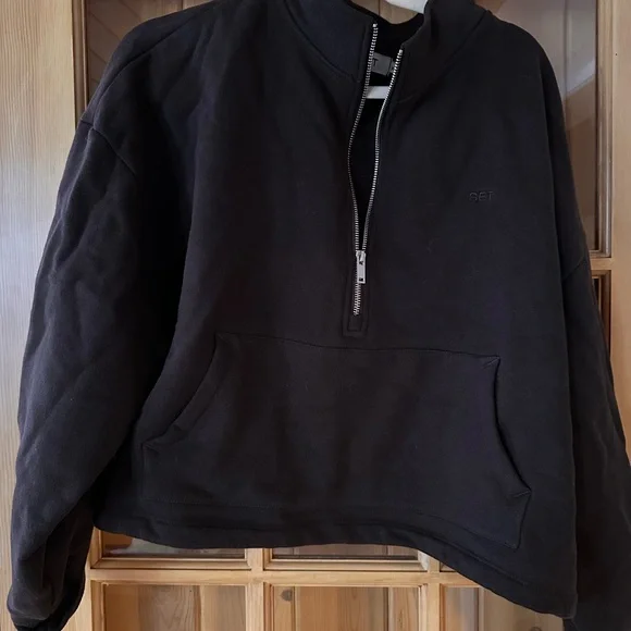 Set Active | heavyweight cropped half zip hoodie - Picture 3 of 5